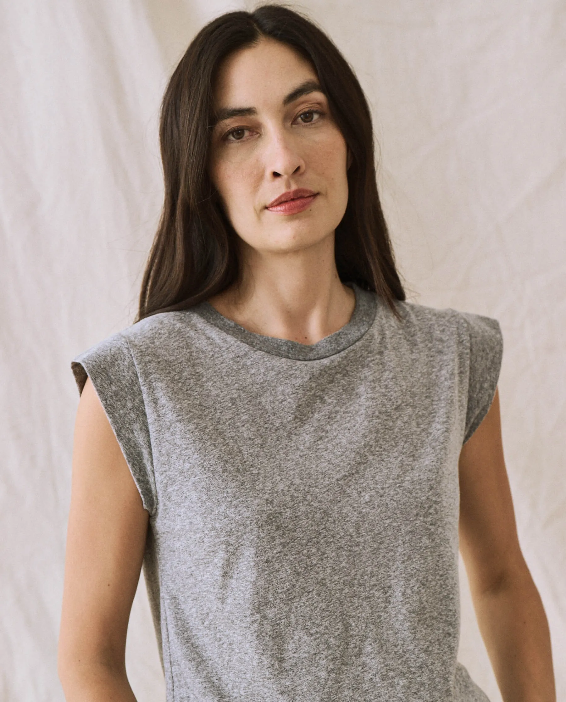 The Peak Shoulder Tee. -- Heather Grey sold by THE GREAT. product image thumbnail 4