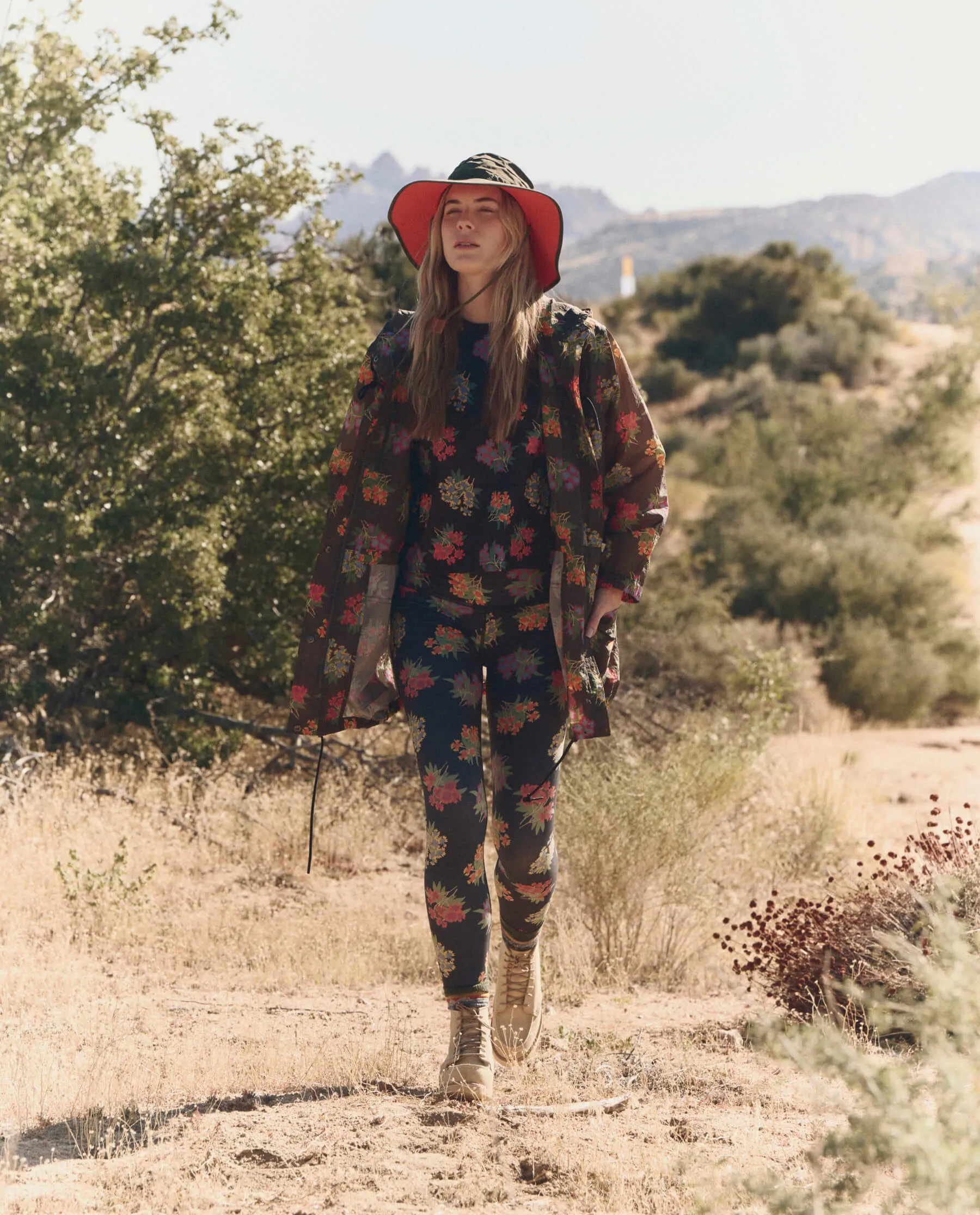 The Journey Legging. -- Black Palisade Floral sold by THE GREAT. product image thumbnail 5