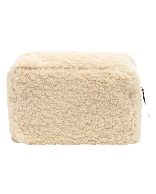 The Sherpa Pouch. -- Malt sold by THE GREAT.