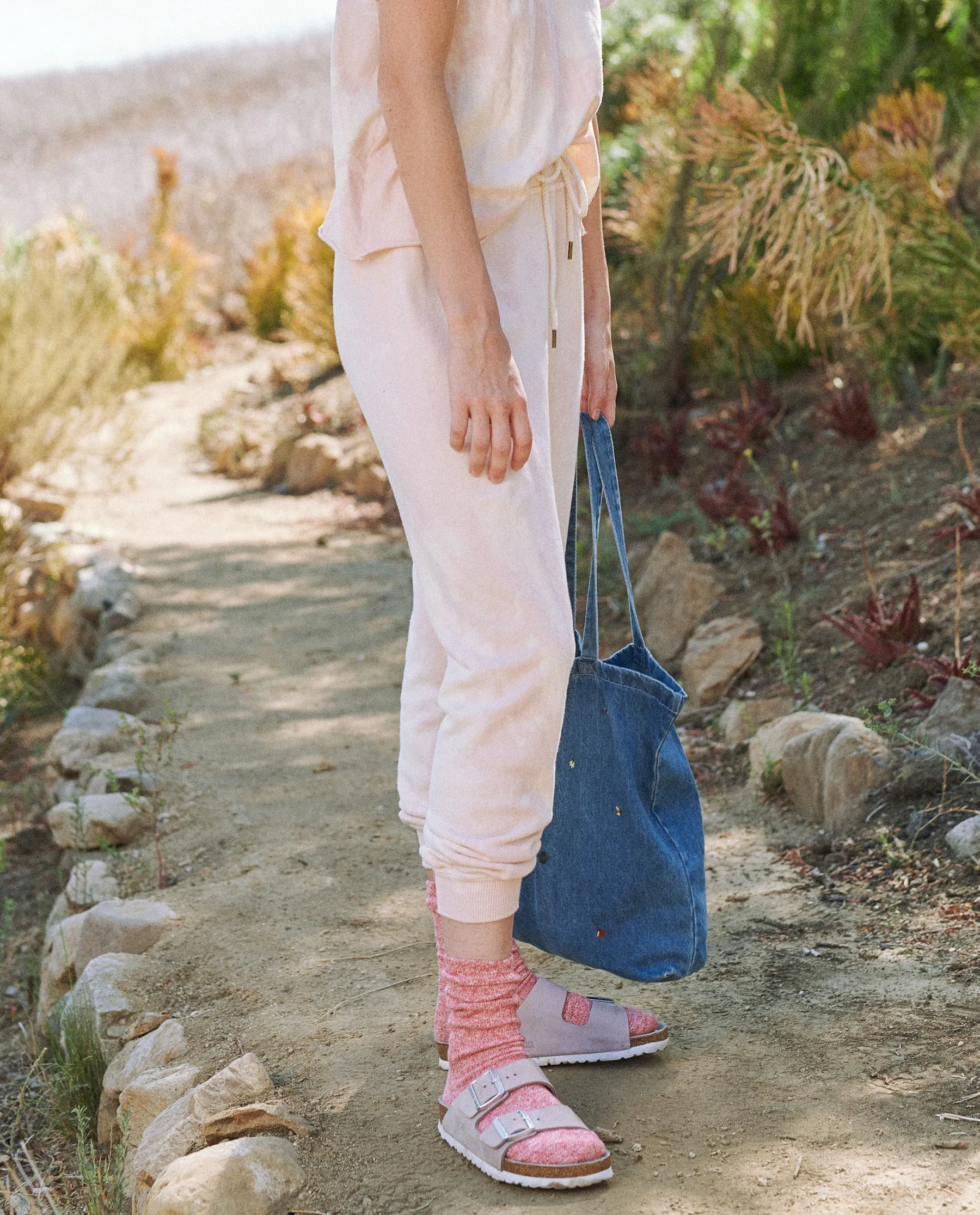 The Cropped Sweatpant. Novelty -- Whisper Pink Cloud Wash sold by THE GREAT. product image thumbnail 3