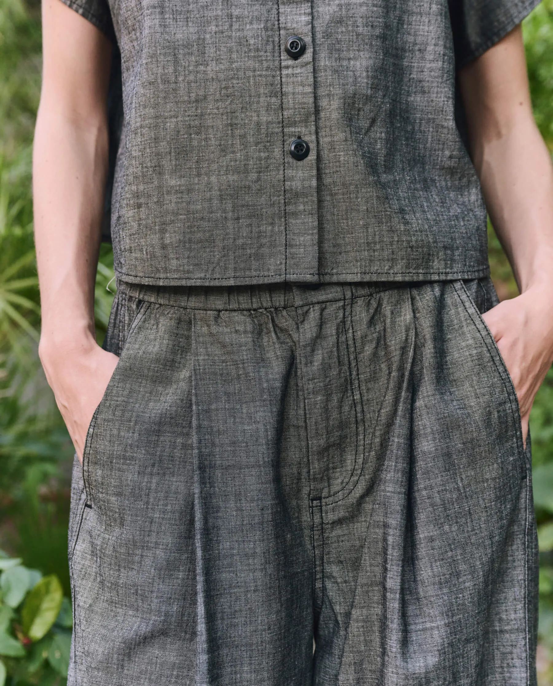 The Sawyer Pant. -- Smoke Wash sold by THE GREAT. product image thumbnail 5