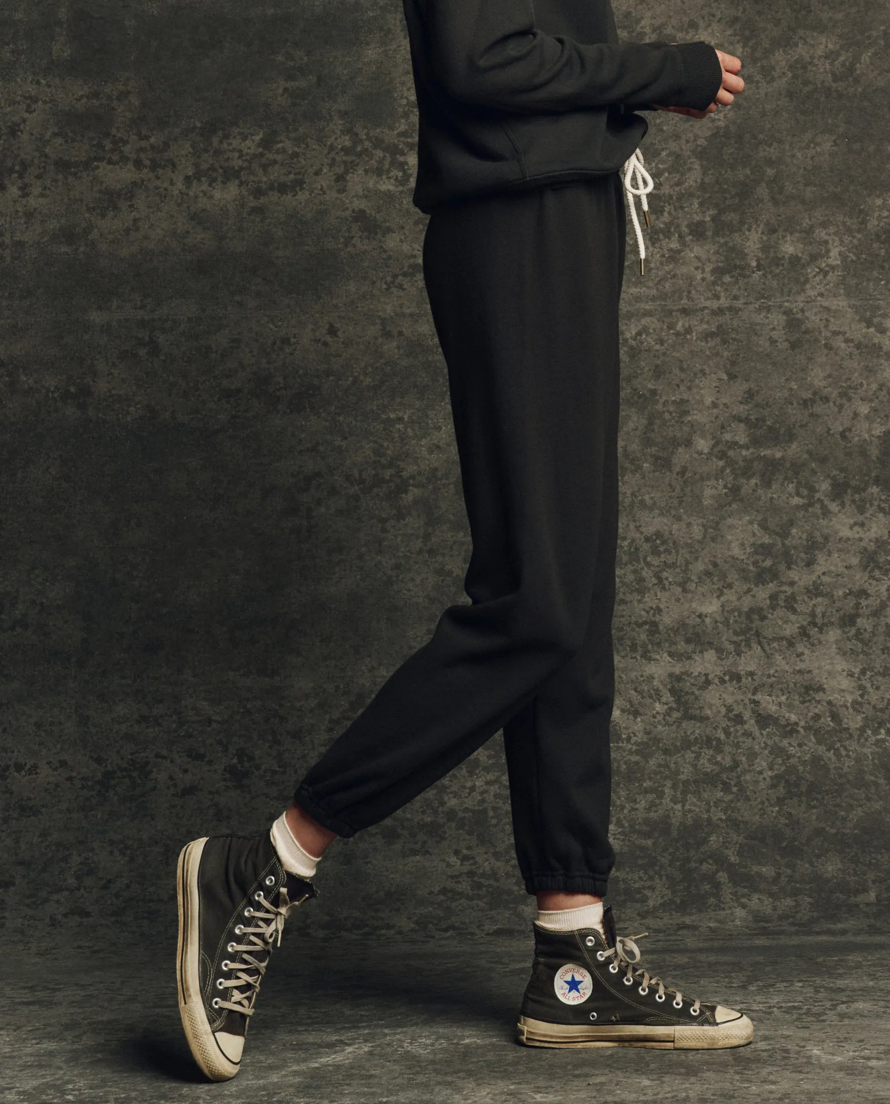The Fleece Stadium Sweatpant. Solid -- Almost Black sold by THE GREAT. product image thumbnail 3