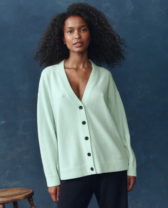 The Cashmere Slouch Cardigan. -- Mint sold by THE GREAT.