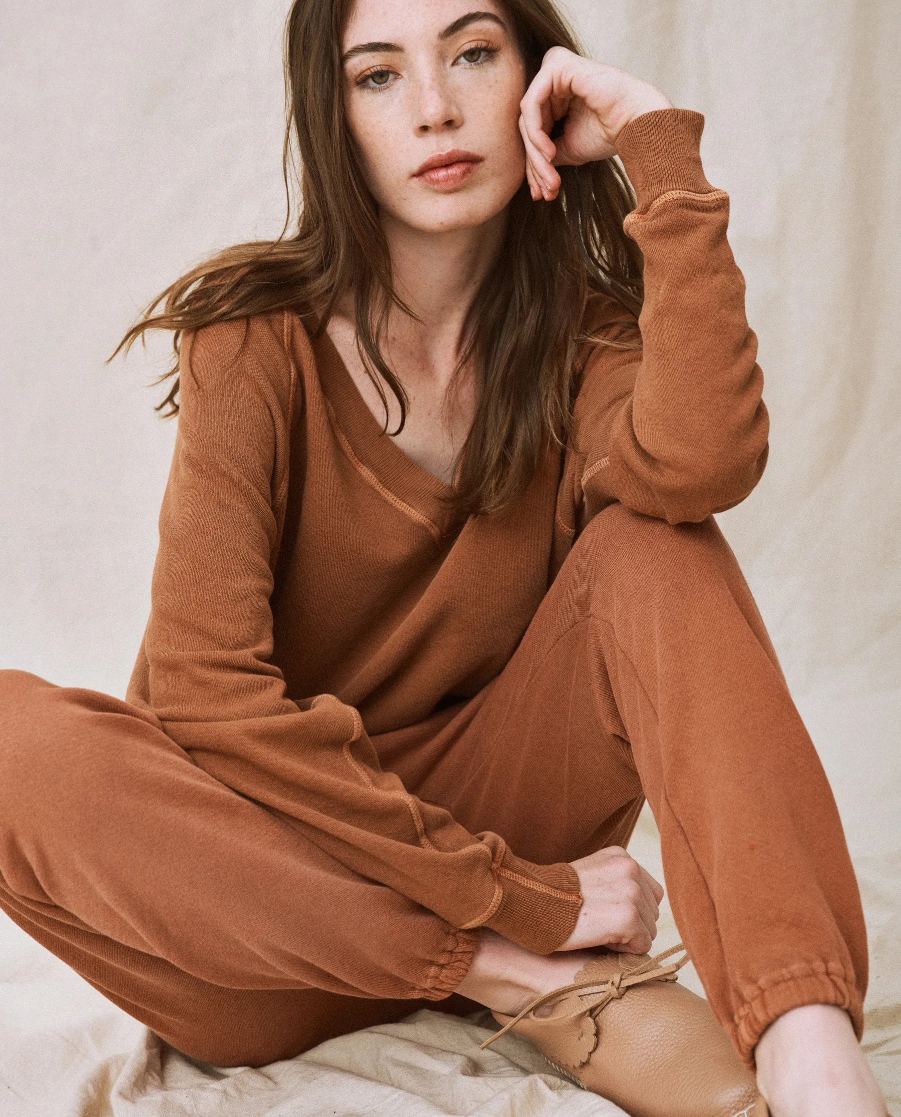 The Stadium Sweatpant. Solid -- Rust sold by THE GREAT. product image thumbnail 3