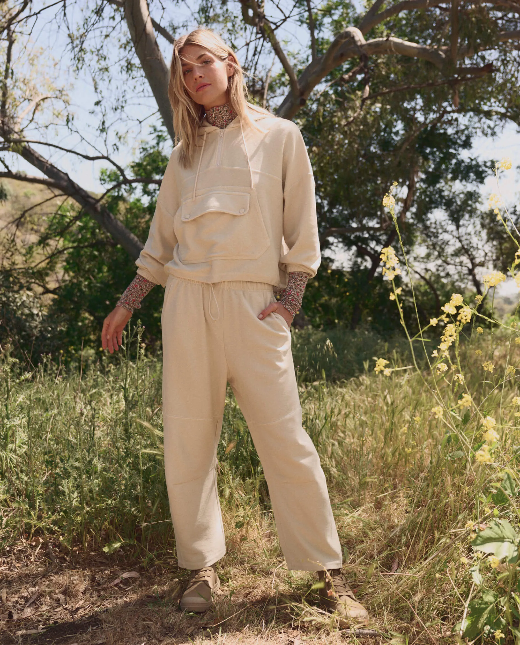 The Roam Sweatpant. -- Oatmilk sold by THE GREAT. product image thumbnail 3