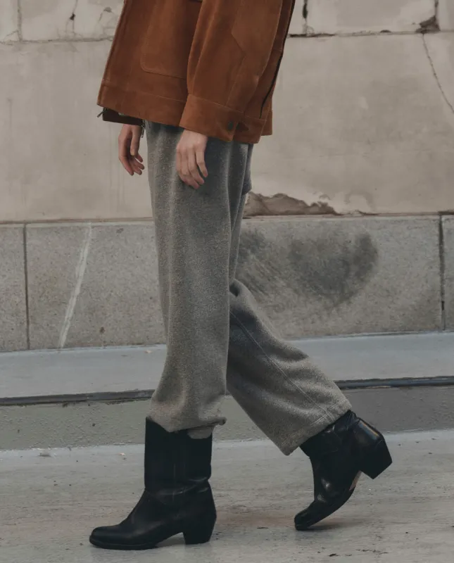 The Fleece Sport Sweatpant. -- Dark Heather Grey made by THE GREAT.