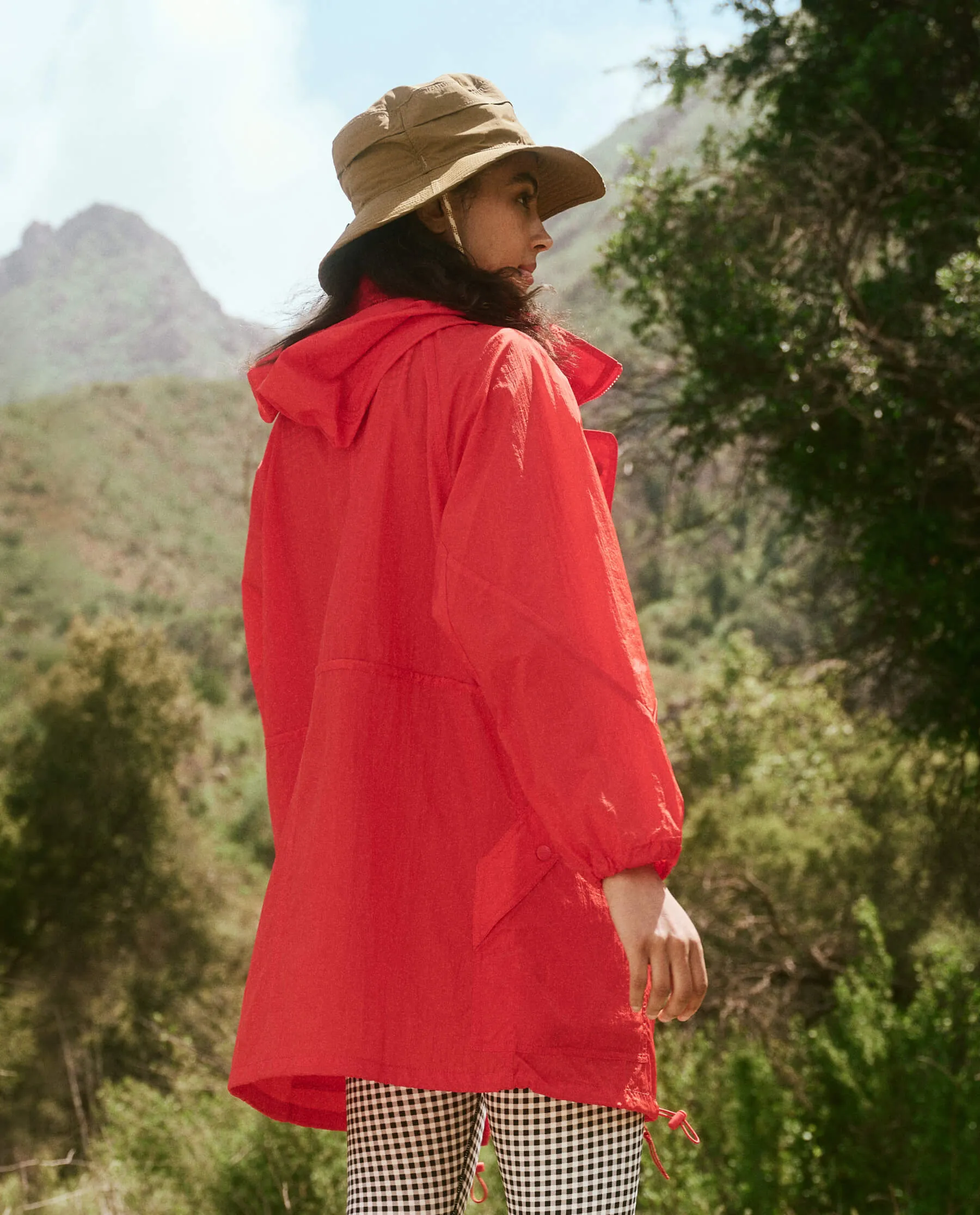 The Great + Eddie Bauer The Wind Breaker. -- Pimento sold by THE GREAT. product image thumbnail 5