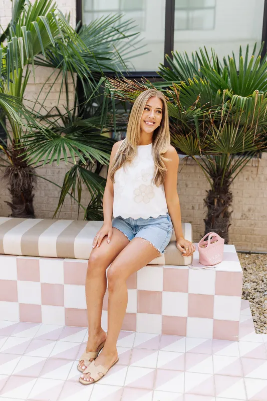 Perfect Pick Top - White made by Strut & Bolt