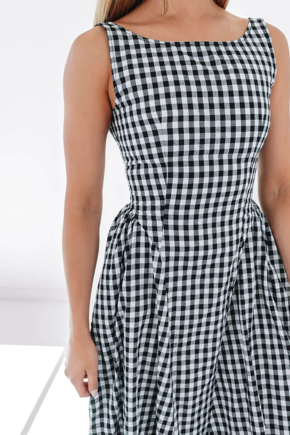 Gone Girl Midi Dress - Black/White sold by The Impeccable Pig product image thumbnail 2