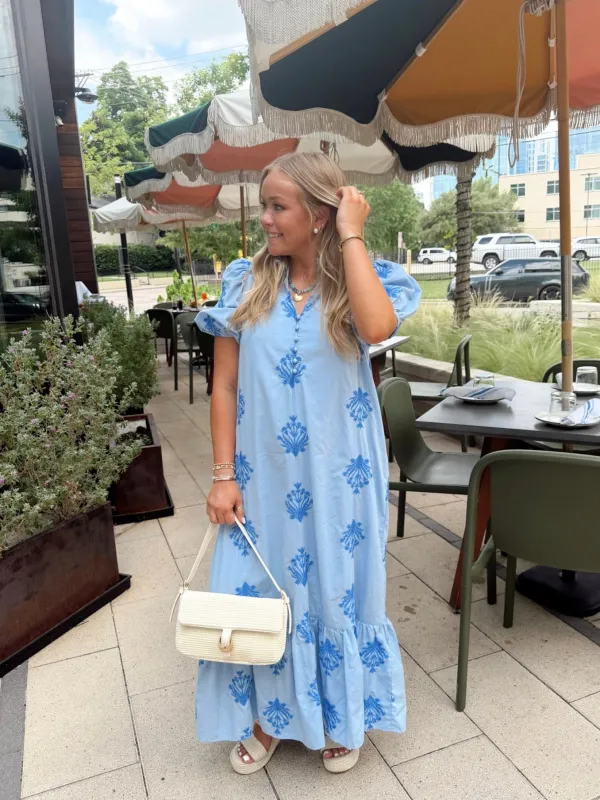 Cool As Ice Midi Dress - Blue made by entro