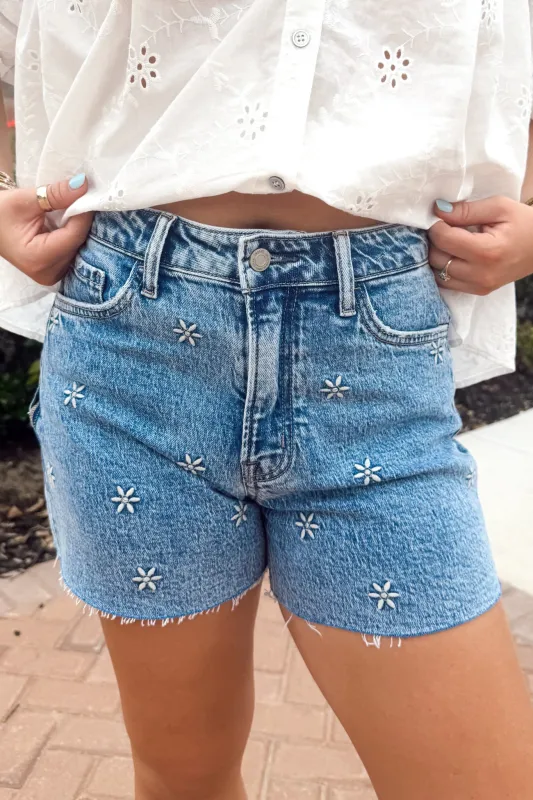 Daisy Dreams Shorts - Denim made by Vervet