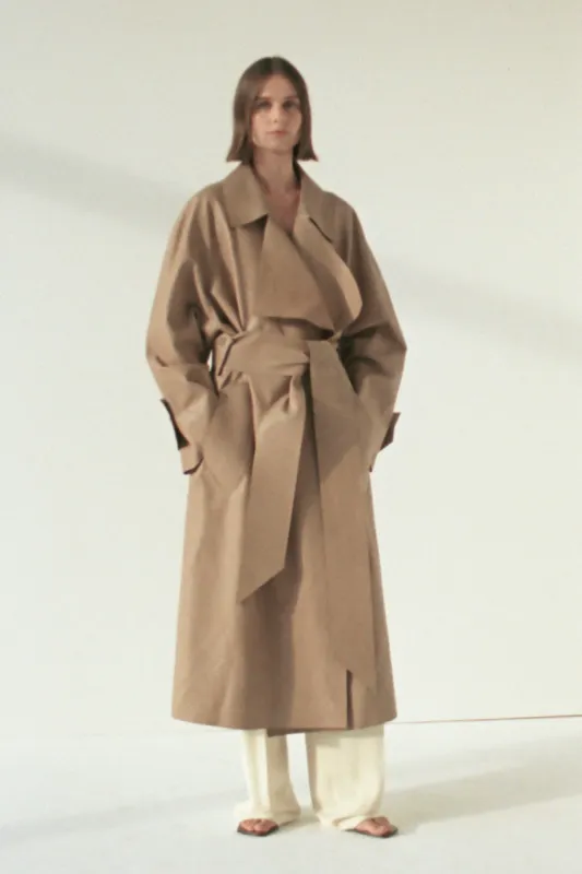 :: Spring 2021 :: Look 3 sold by The Row