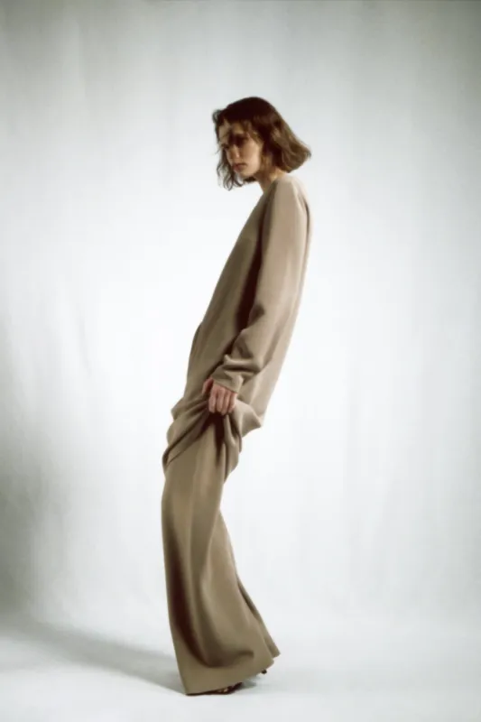 :: Women's Pre Fall 2019 :: Look 8 sold by The Row