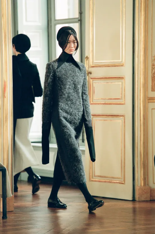 :: Winter 2022 :: Look 26 sold by The Row