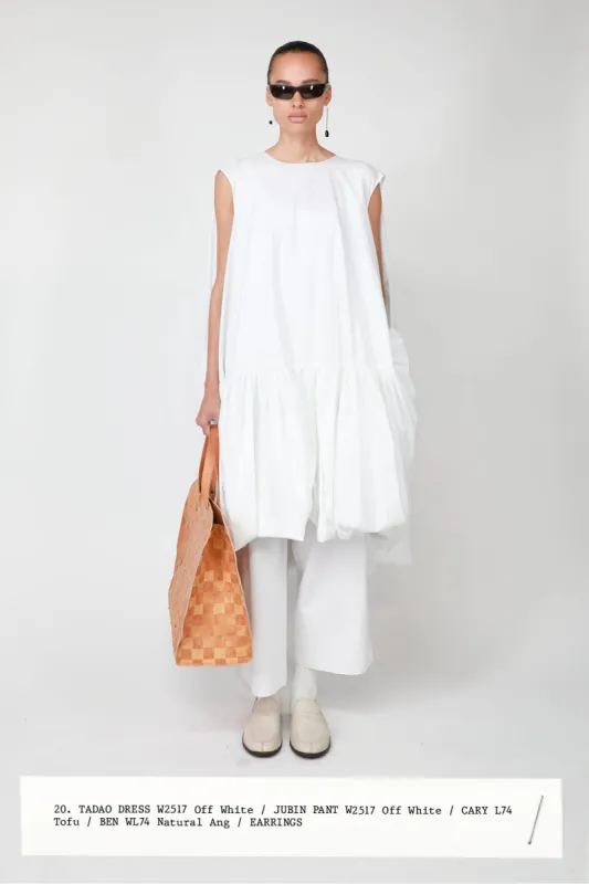 :: Spring 2024 :: Look 20 sold by The Row