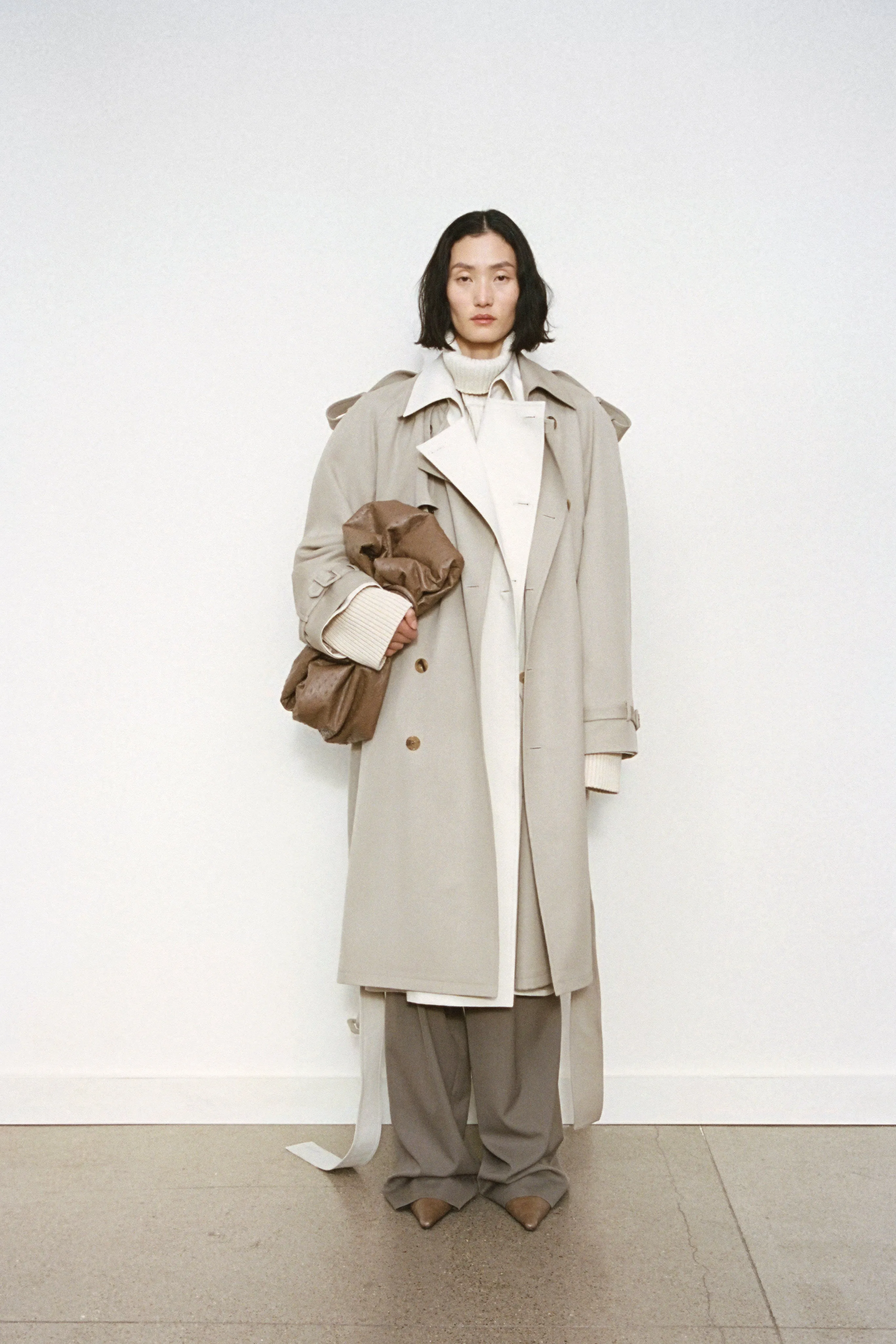 :: Women's Fall 2023 :: Look 12 sold by The Row