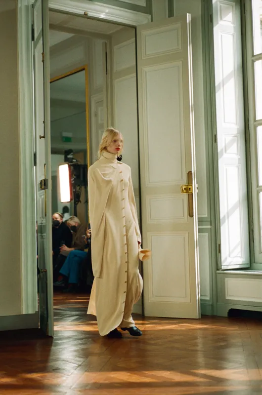 :: Winter 2022 :: Look 41 sold by The Row