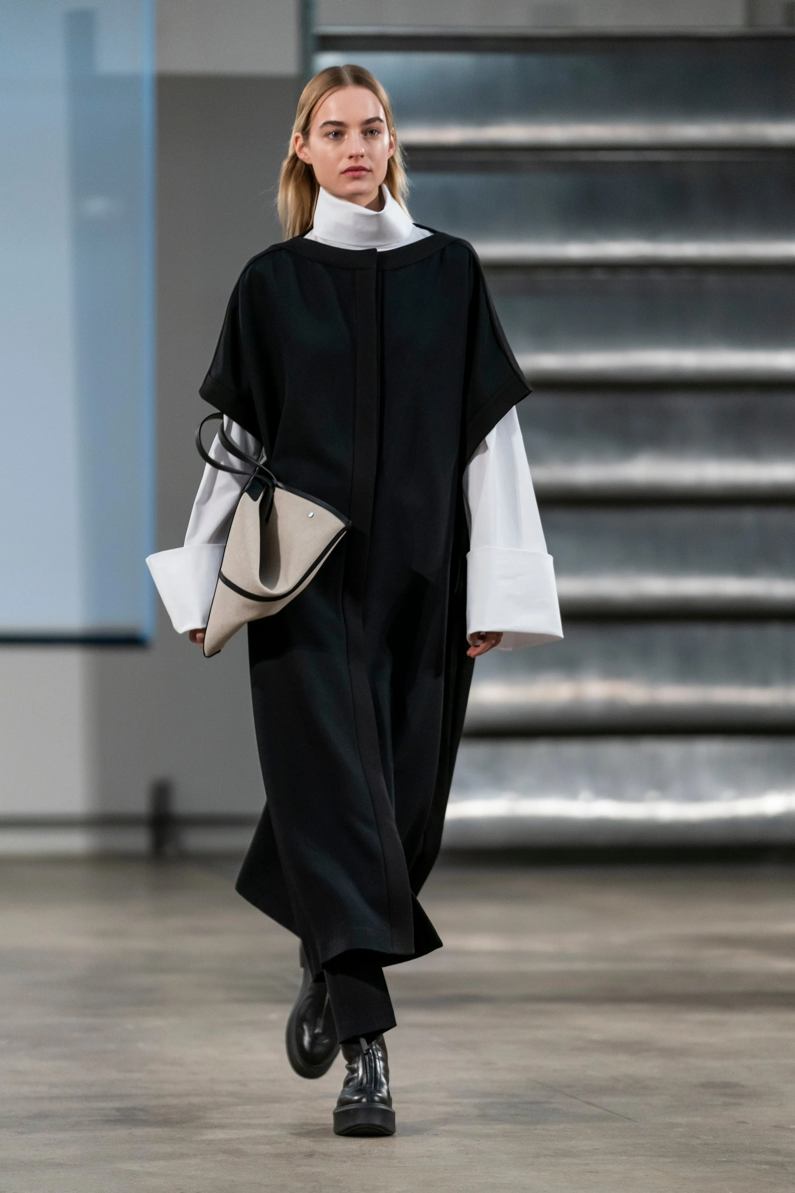 :: Women's Fall 2019 :: Look 35 sold by The Row