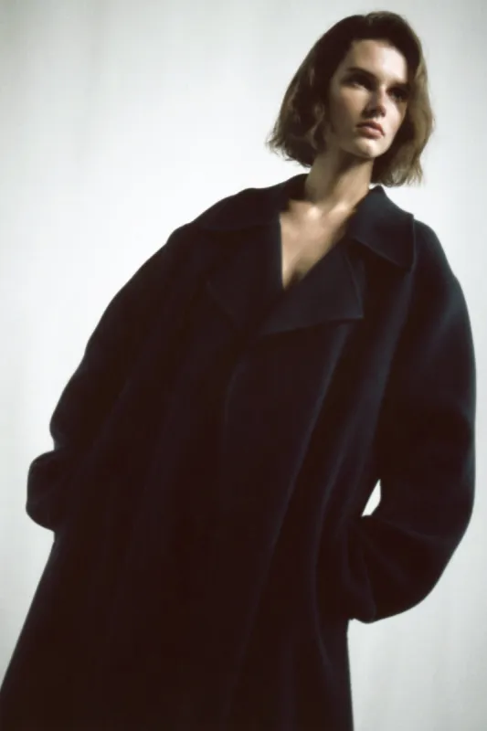 :: Women's Pre Fall 2019 :: Look 1 sold by The Row