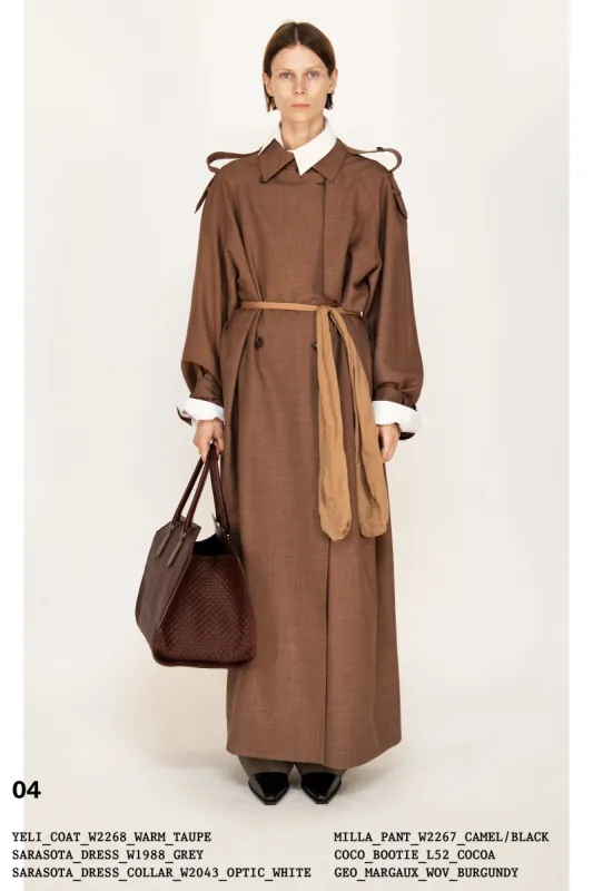 :: Fall 2022 :: Look 4 sold by The Row
