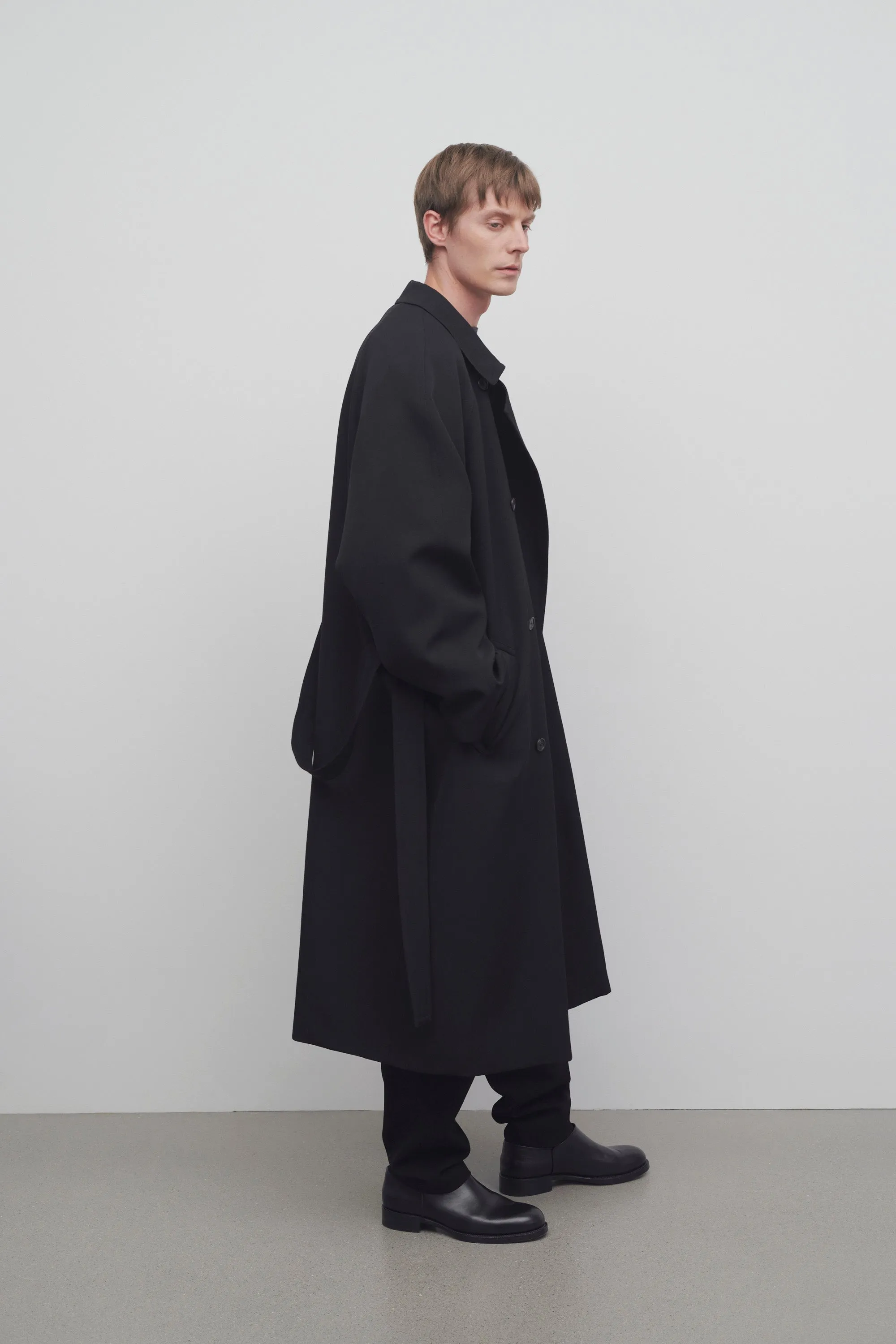Kolden Coat in Virgin Wool sold by The Row product image thumbnail 5