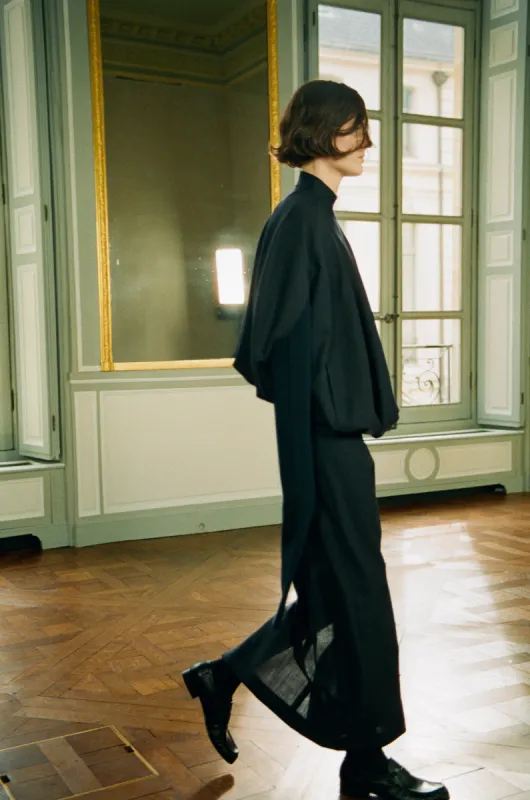 :: Winter 2022 :: Look 9 sold by The Row