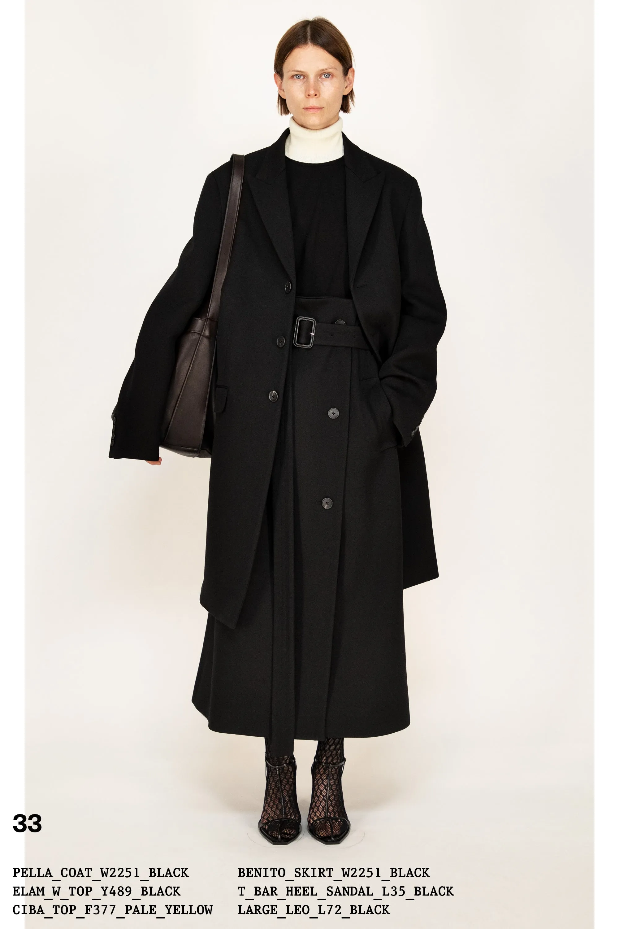 :: Fall 2022 :: Look 33 sold by The Row