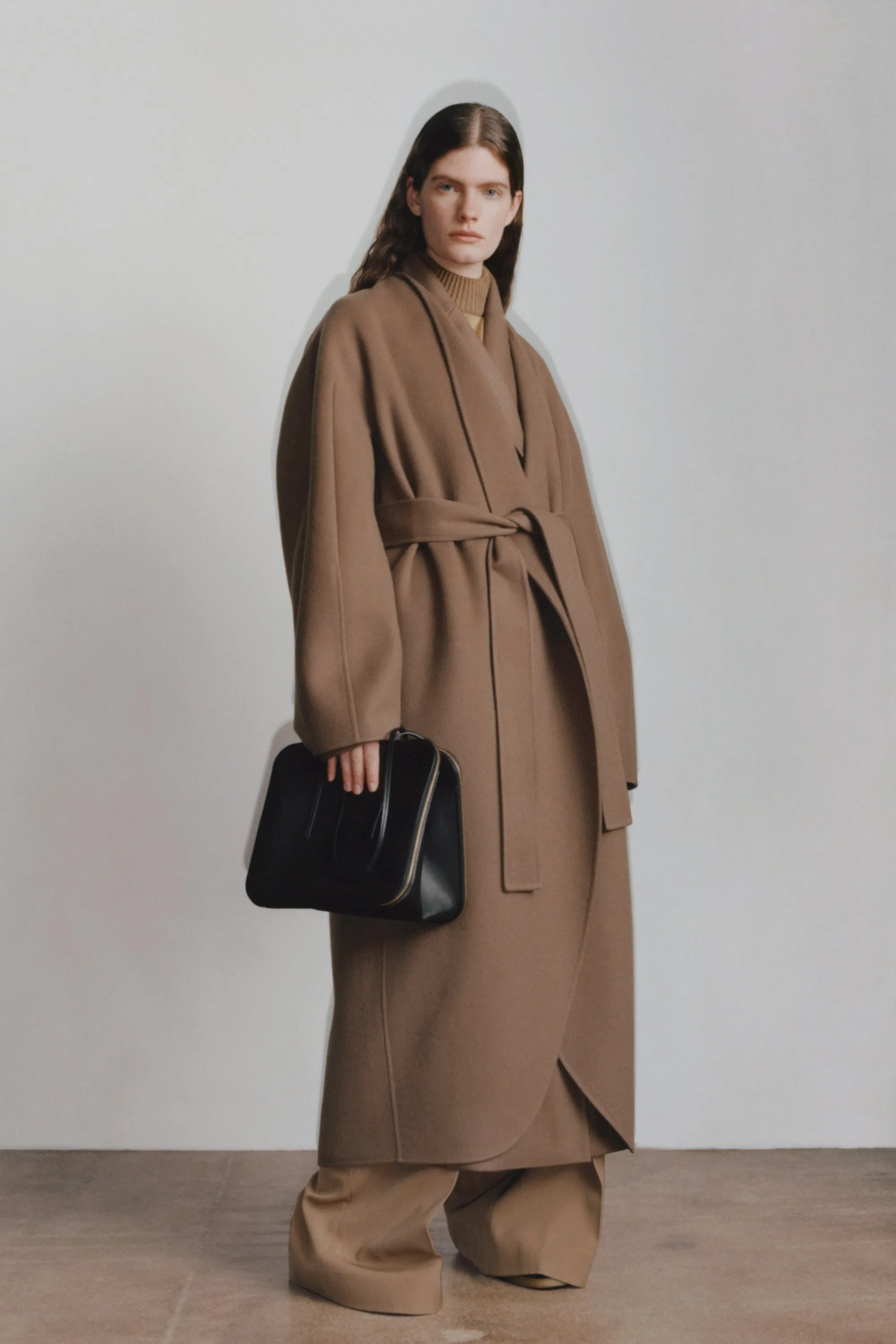 :: Women's Pre Fall 2020 :: Look 17 sold by The Row