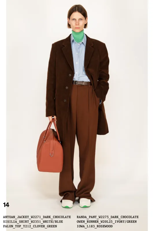 :: Fall 2022 :: Look 14 sold by The Row
