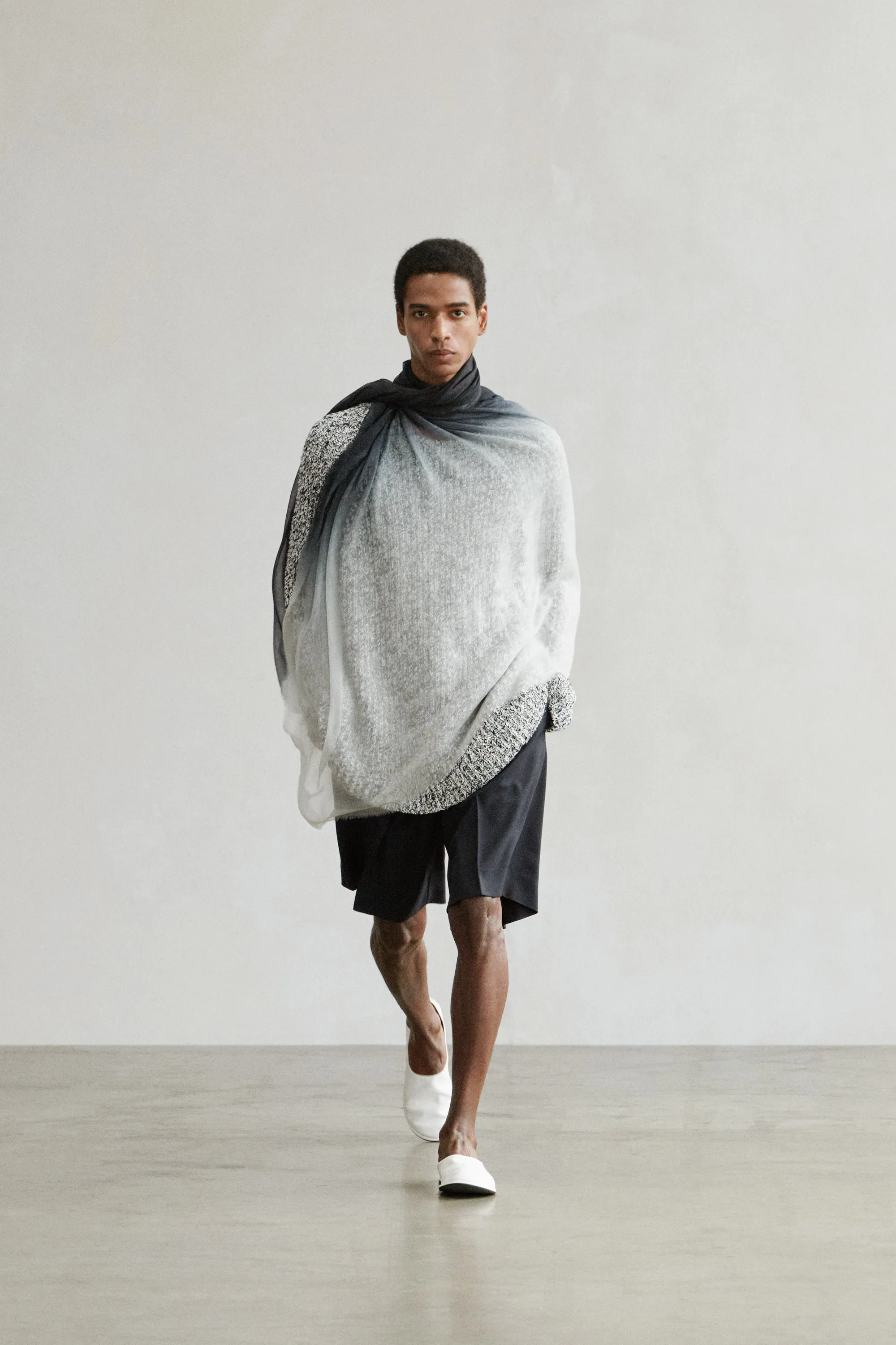:: Spring 2022 :: Look 36 sold by The Row
