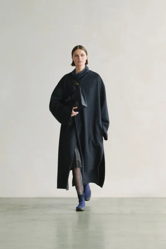 :: Spring 2022 :: Look 44 sold by The Row