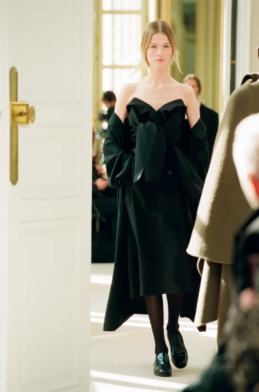 :: Winter 2023 :: Look 26 sold by The Row