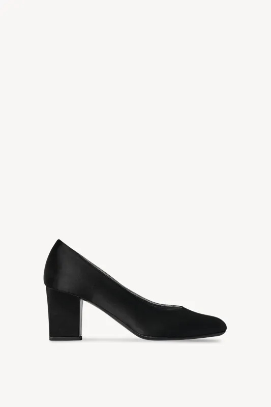 Fiore Pump in Silk made by The Row