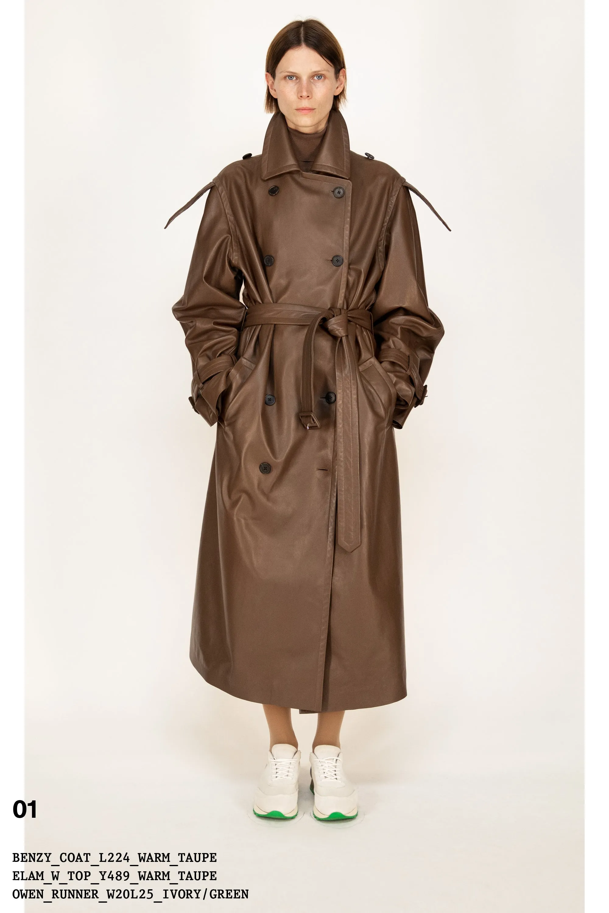 :: Fall 2022 :: Look 1 sold by The Row