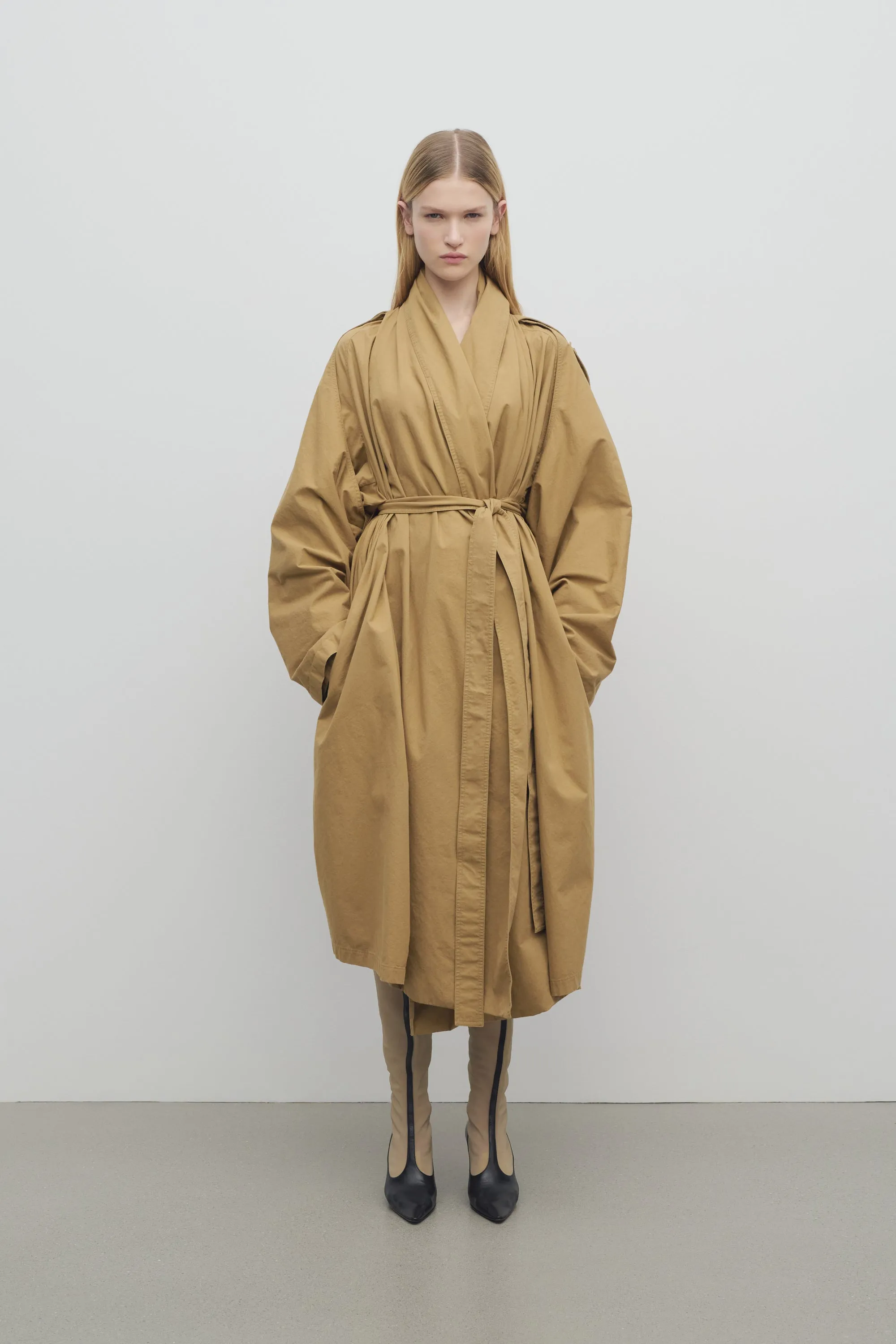 Pami Coat in Cotton sold by The Row product image thumbnail 3