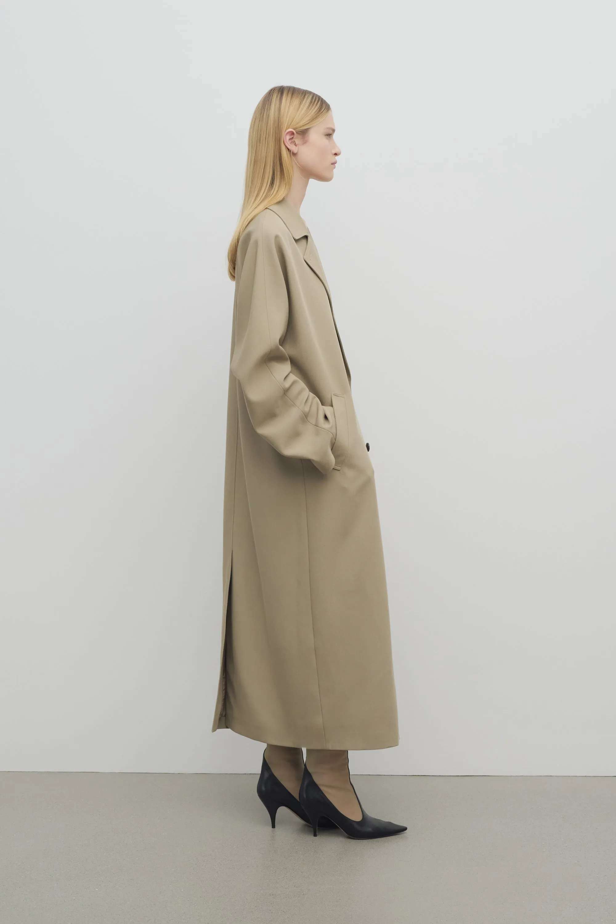 Sable Coat in Wool sold by The Row product image thumbnail 4