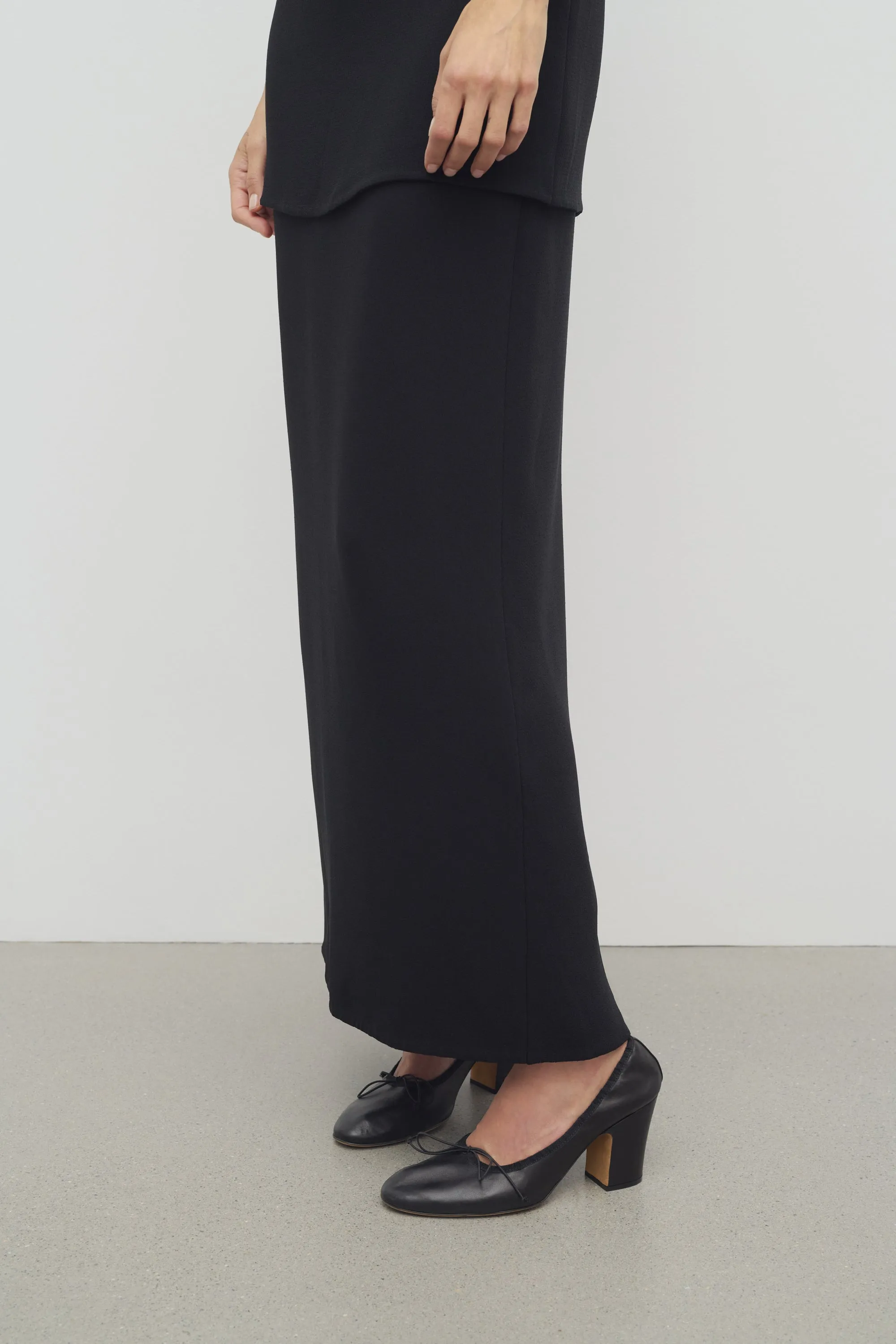 Awar Pump in Leather sold by The Row product image thumbnail 4