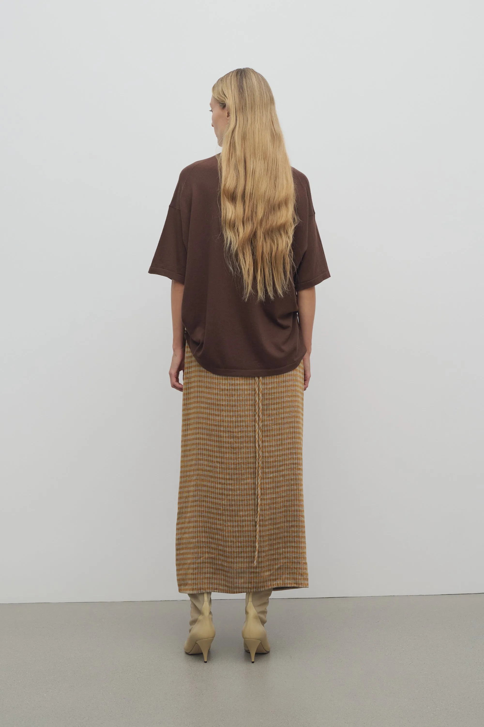 Esperanza Skirt in Linen and Viscose sold by The Row product image thumbnail 5