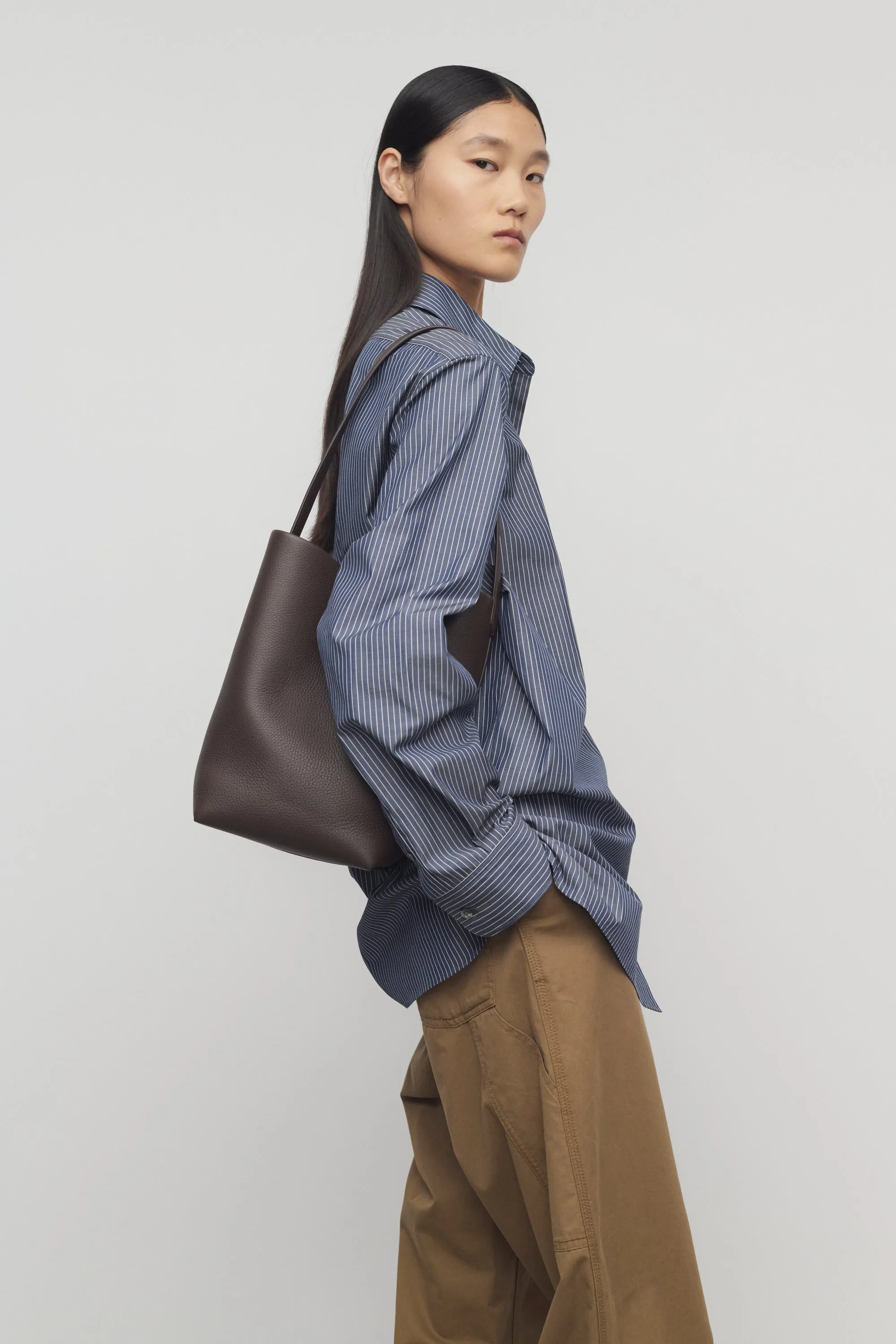 Medium N/S Park Tote Bag in Leather sold by The Row product image thumbnail 4