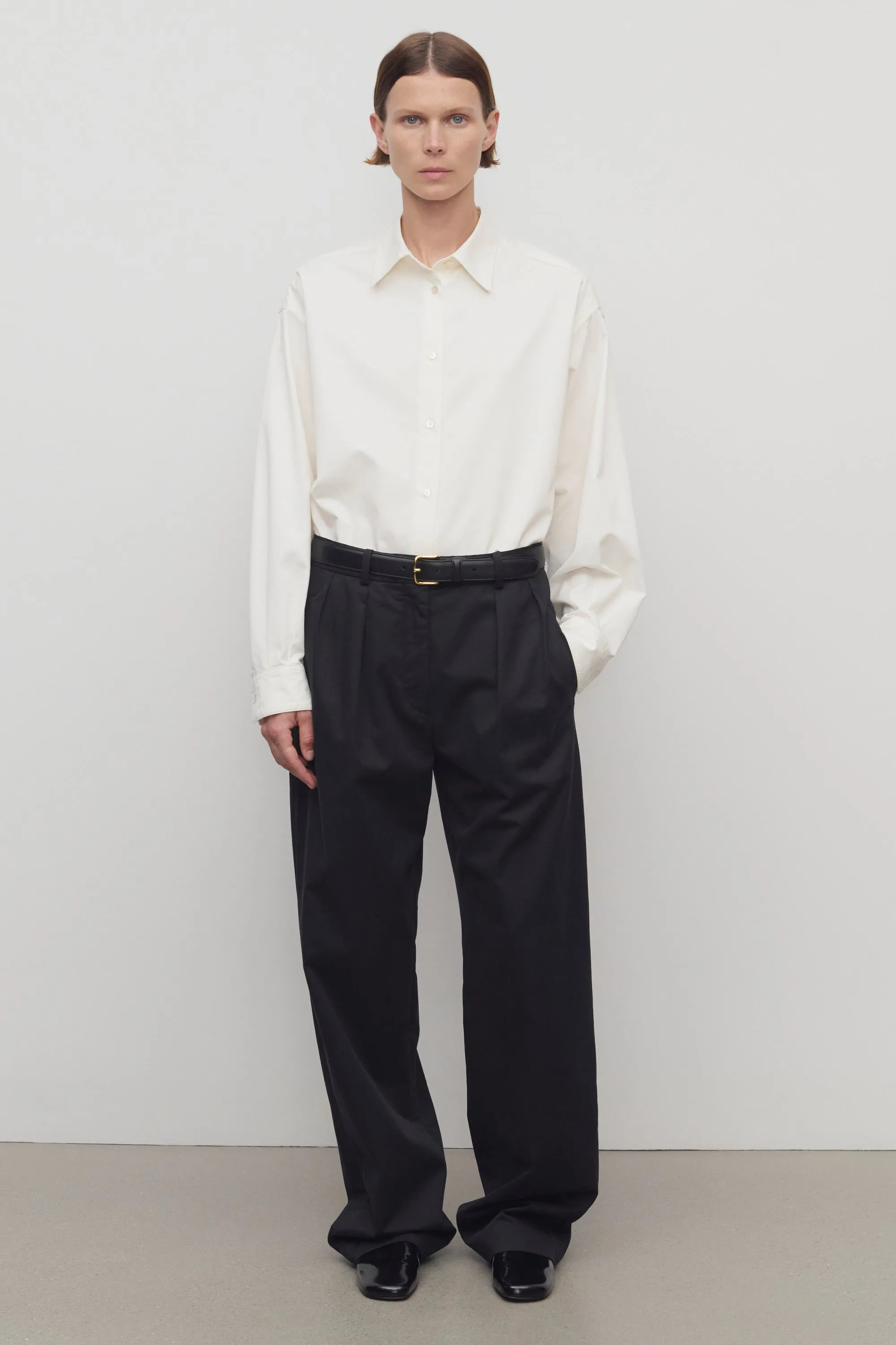 Alfidis Pant in Cotton and Cashmere sold by The Row product image thumbnail 3