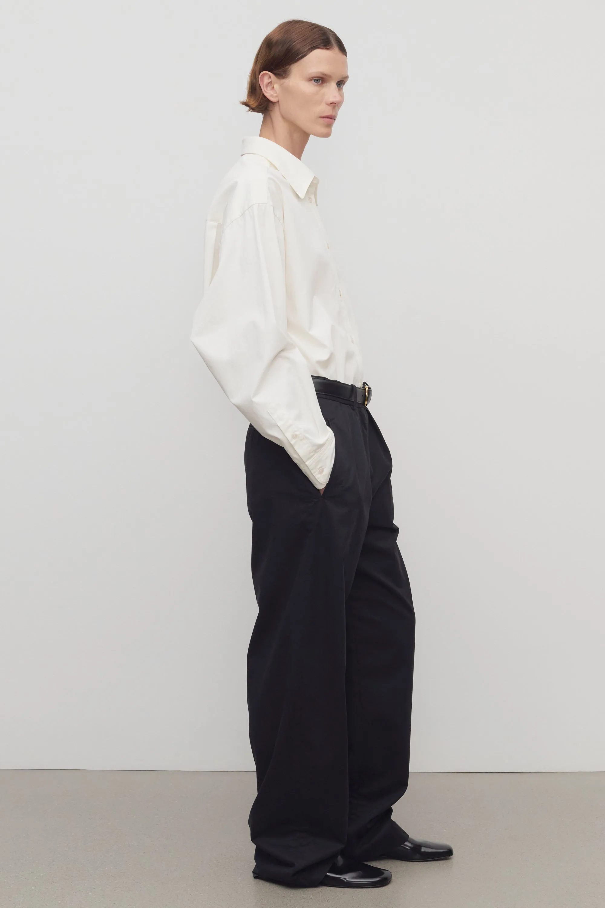 Alfidis Pant in Cotton and Cashmere sold by The Row product image thumbnail 4
