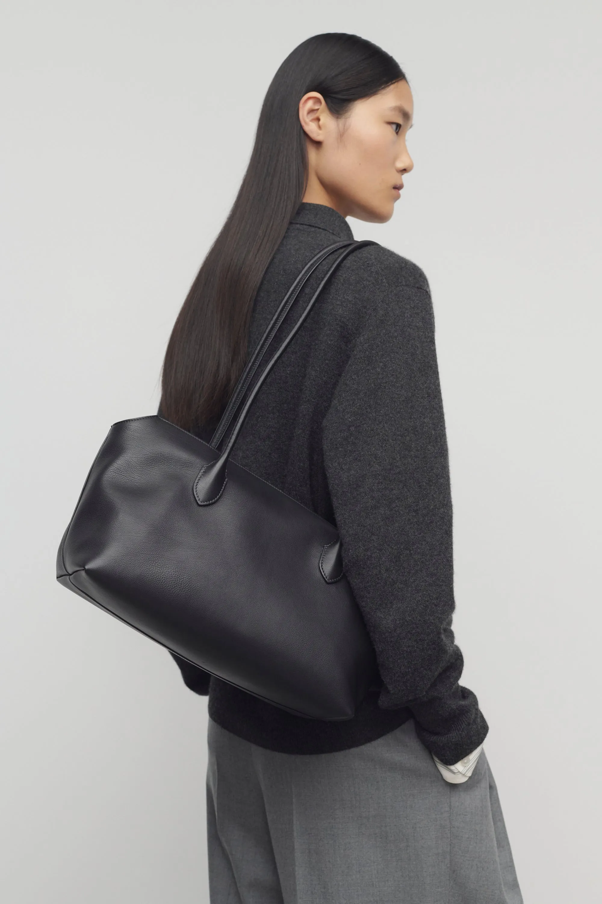 Terrasse Bag in Leather sold by The Row product image thumbnail 4