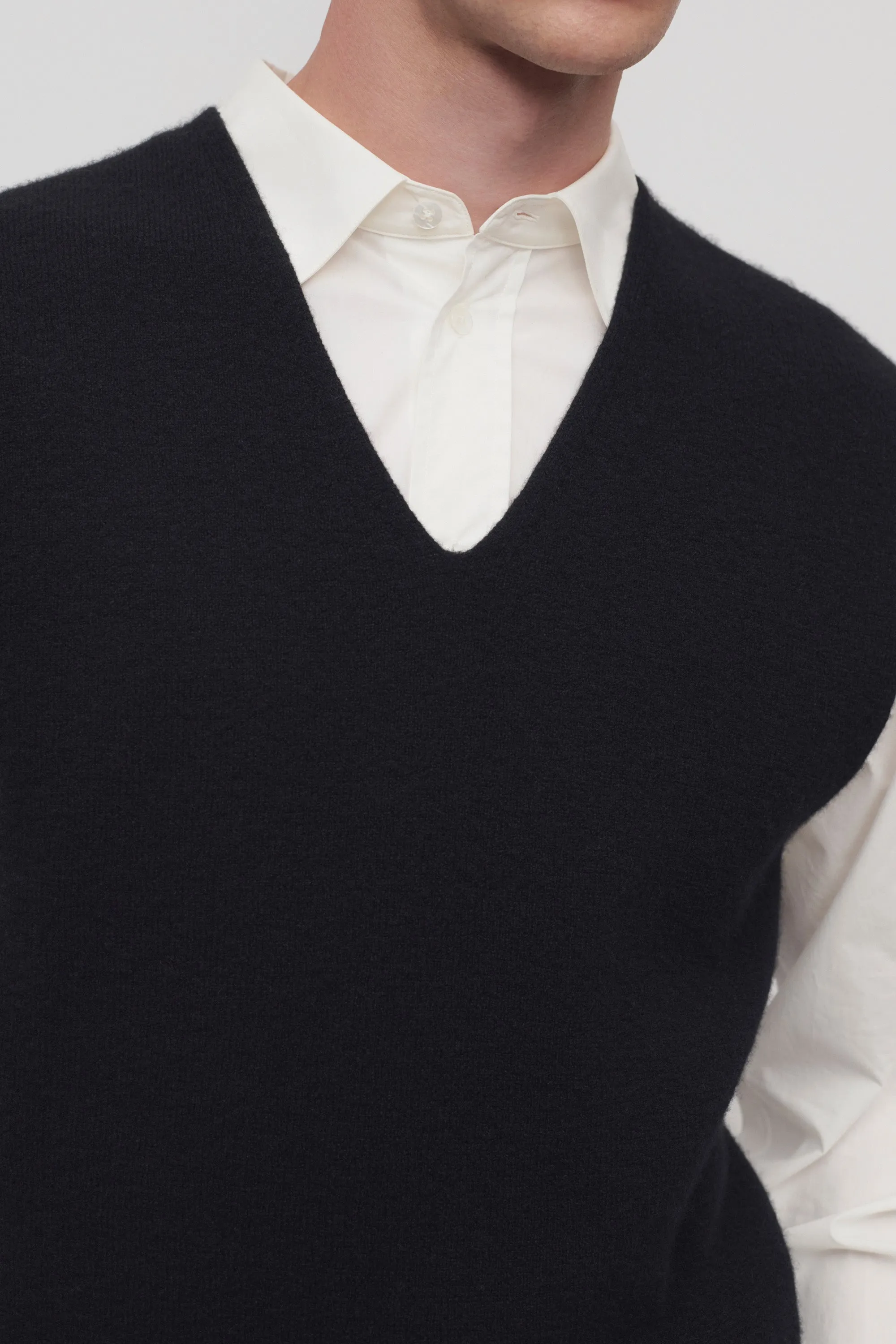 Lleyton Vest in Cashmere sold by The Row product image thumbnail 3