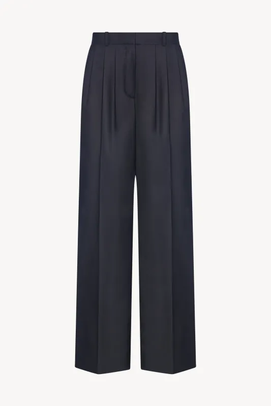 Daniela Pant made by The Row