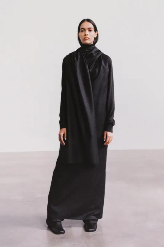 :: Fall 2021 :: Look 10 sold by The Row