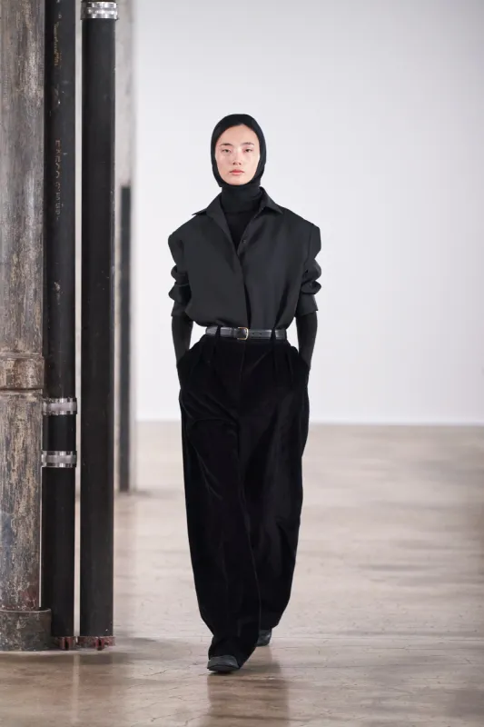 :: Fall 2020 :: Look 3 sold by The Row