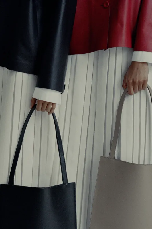 :: Women's Resort 2020 :: Look 22 sold by The Row