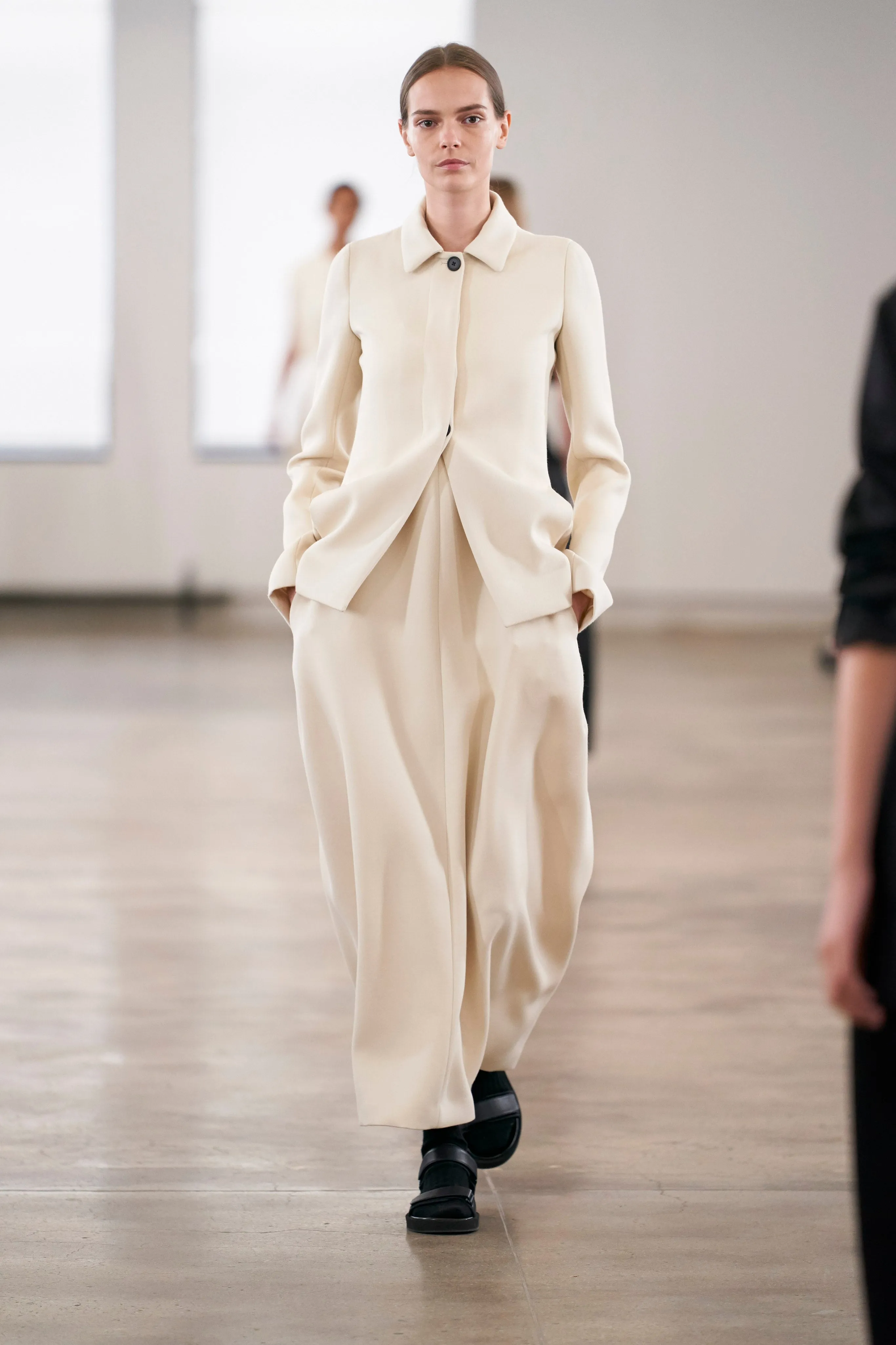 :: Women's Spring 2020 :: Look 27 sold by The Row