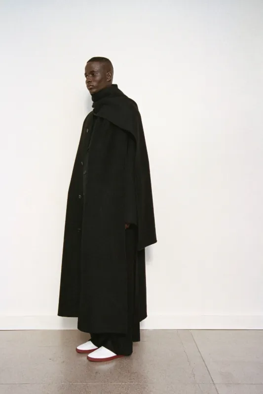 :: Men's Fall 2023 :: Look 2 sold by The Row