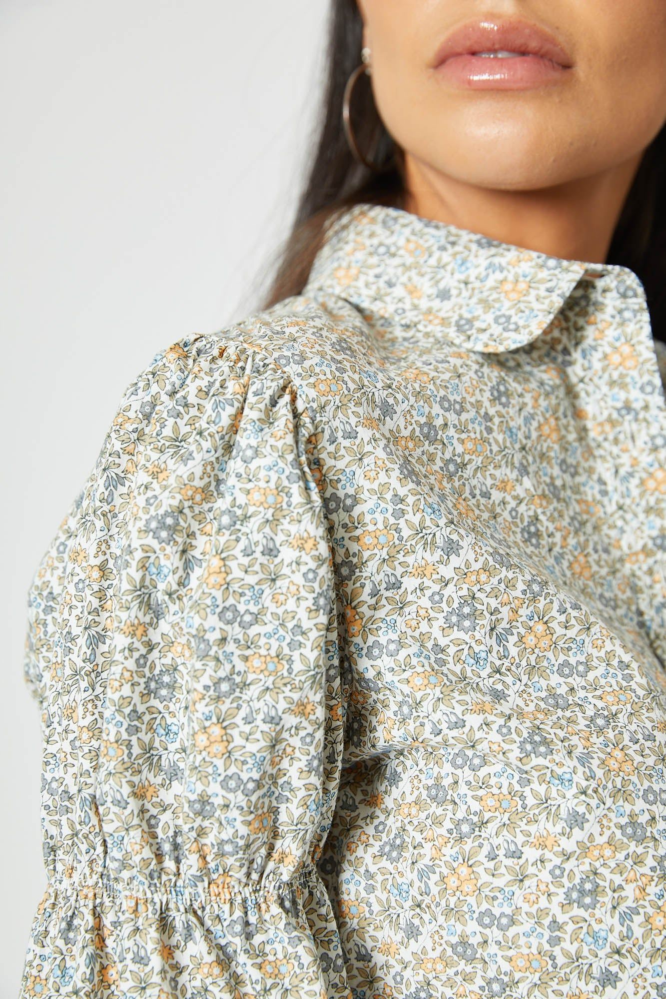 The Julian Shirt sold by The Shirt by Rochelle Behrens product image thumbnail 4